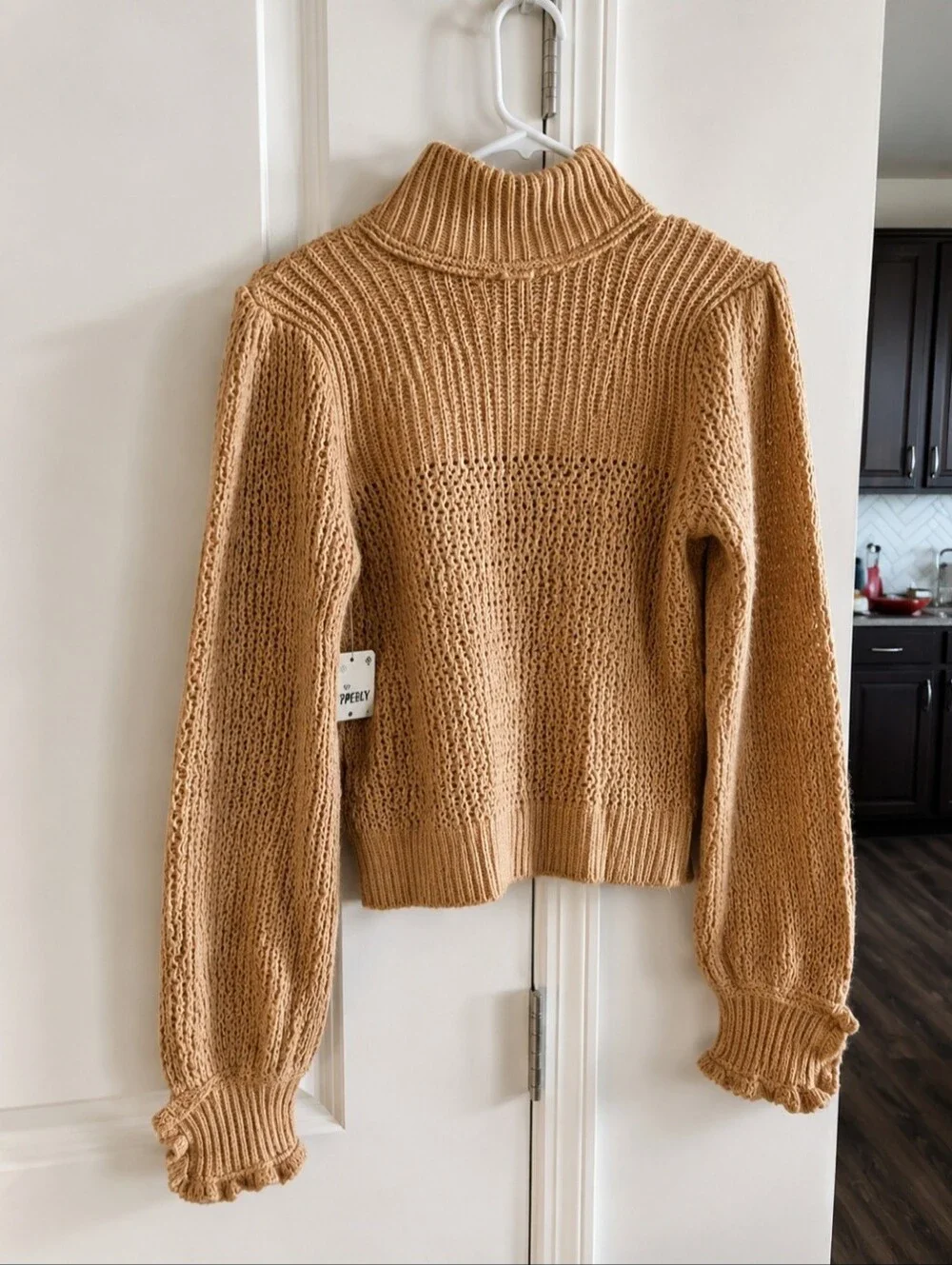 Free People Snowdrift Pullover Sweater Size Small NEW